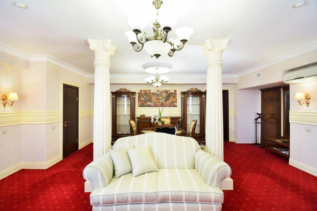 Zvezda Hotel Irkutsk Interior foto